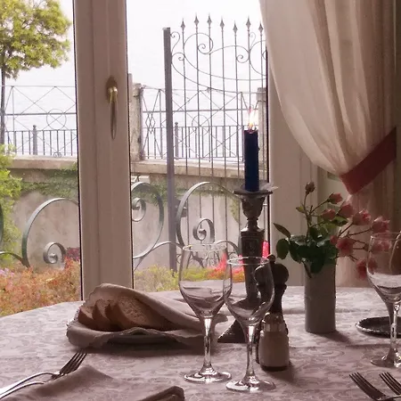 ホテル La Mirabella Cadenabbia