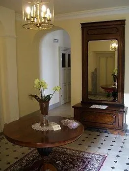 La Mirabella ホテル Cadenabbia